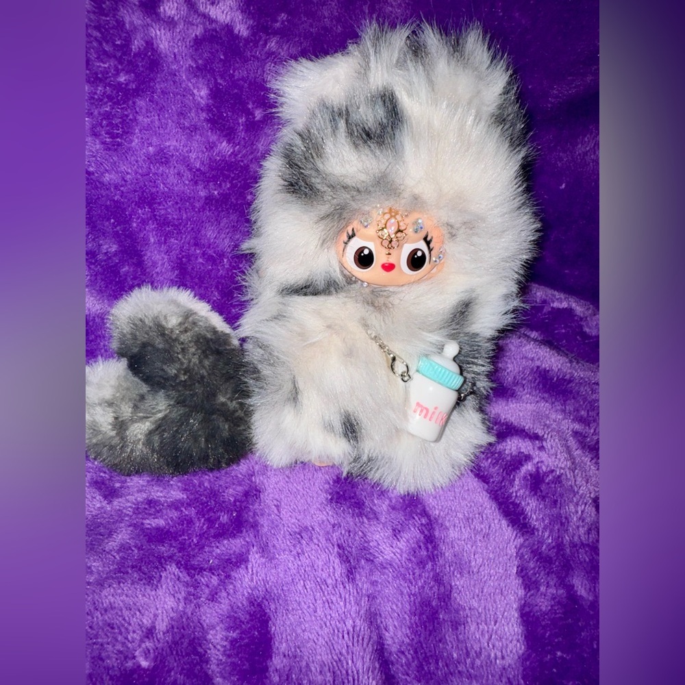 Custom Mini Labubu with magnetic tail!